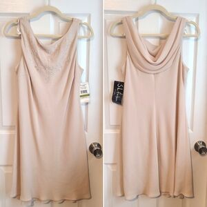 🆕️🪩 vintage • beaded drape back dress